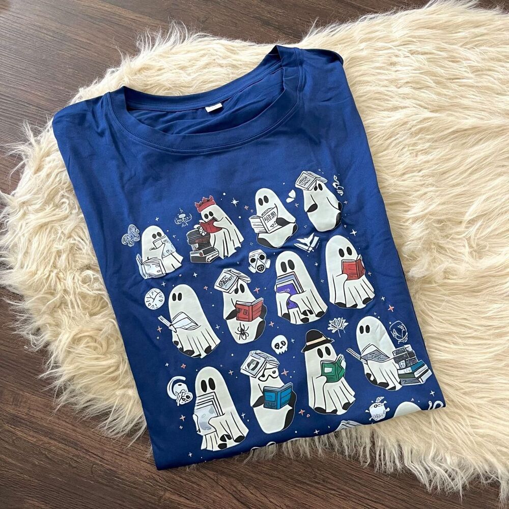 NWOT Blue Reading Ghosts Spooky Halloween Graphic T-shirt Size XL